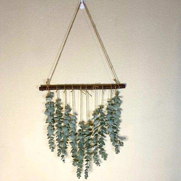 Hanging Eucalyptus Wall Decor - Picture 5 of 6